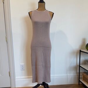 Mod Ref Taupe Ribbed Midi Dress